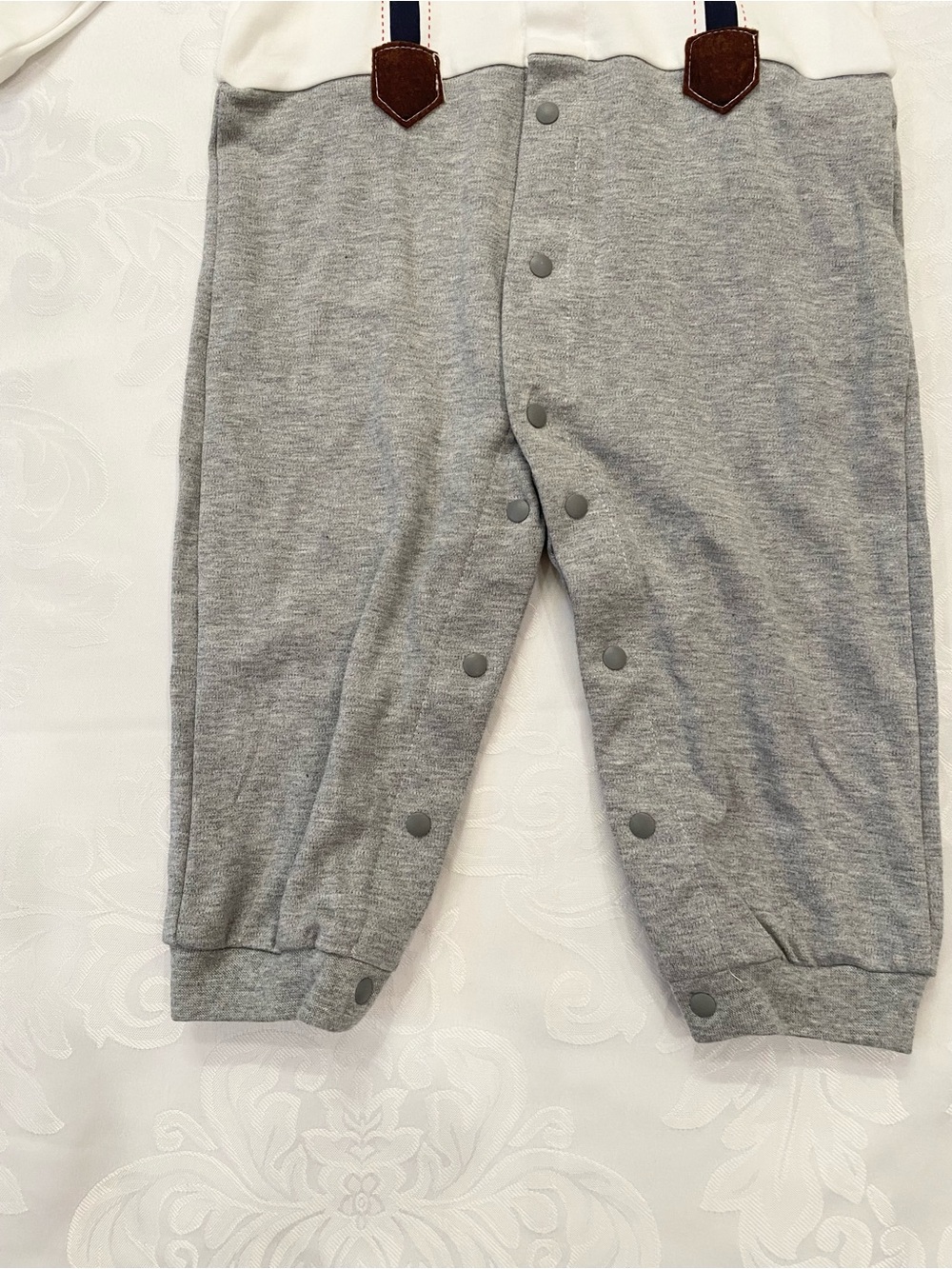Baby Boys Gender Neutral Long Sleeve Button Bow Tie Romper Jumpsuit, Size 9-12M - Picture 10 of 16